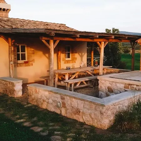 לינה וארוחת בוקר Casa Terzerie 3*